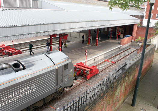 ‘THESE TOXIC TRAINS ARE OUT OF LINE!’ – Calls for air and noise pollution action at Marylebone station – too close to Blandford estate say campaigners news01