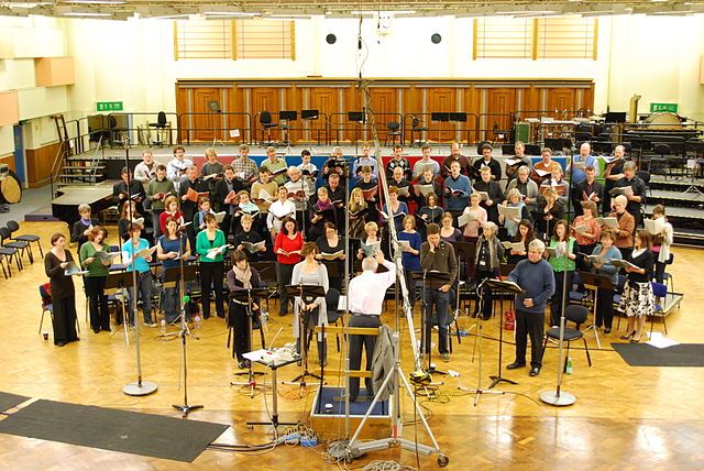 640px-BBC_Singers_at_Maida_Vale copy