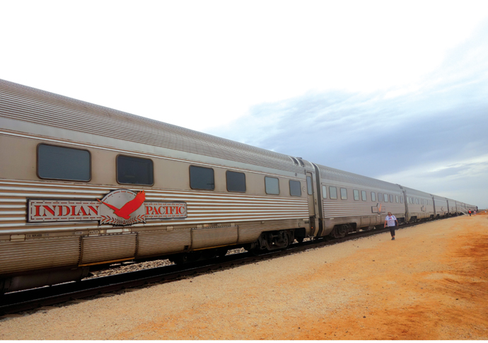 Oz trail Indian Pacific stopped in Rawlinna WA