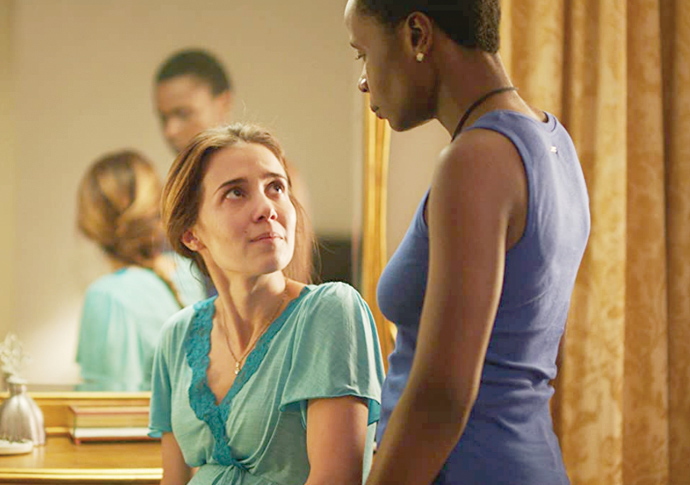 Good Manners_Marjorie Estiano and Isabel Zuaa