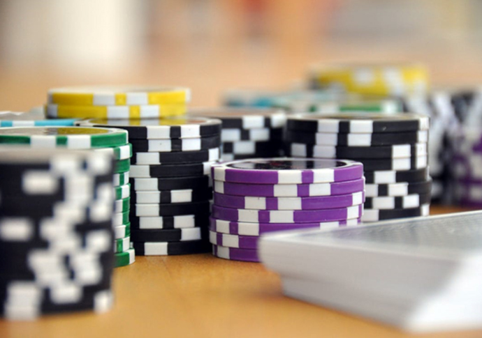 Union cites ‘greed’ in casino group pay row Casino Gambling