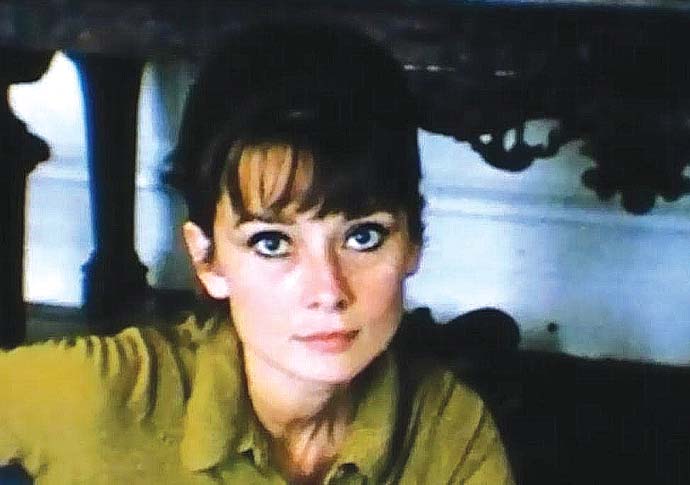Audrey Hepburn: going behind the beauty Audrey Hepburn in Audrey