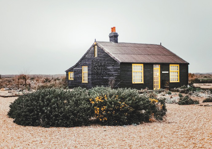 Prospect Cottage by Zoltan Tasi