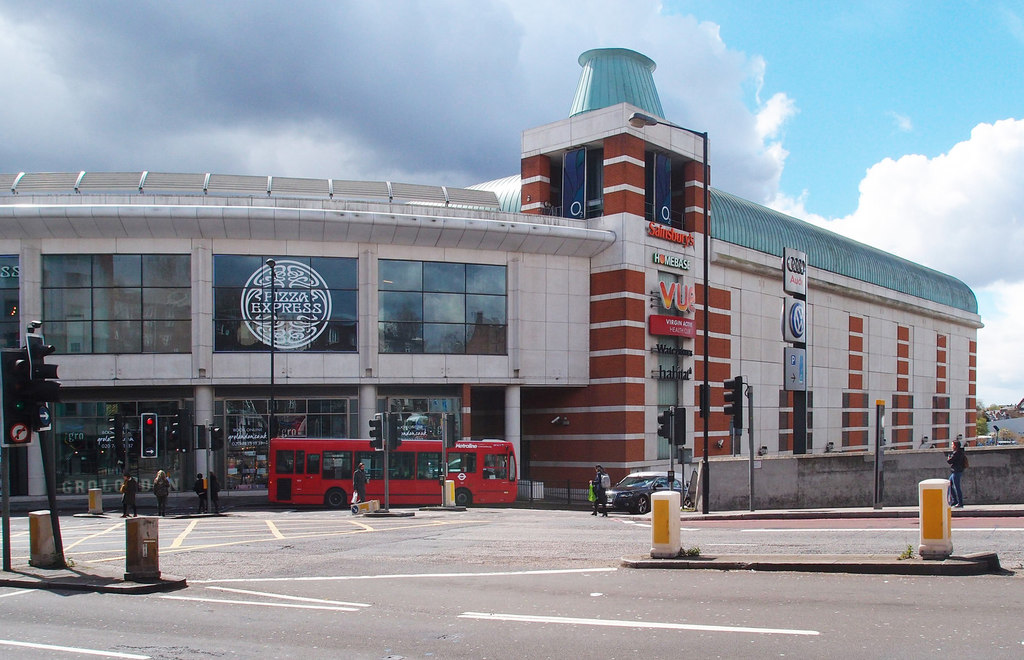 O2 shopping centre site Finchley Road