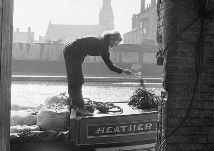 Unlocking canals’ secret history HEATHER BELL AT TIPTON