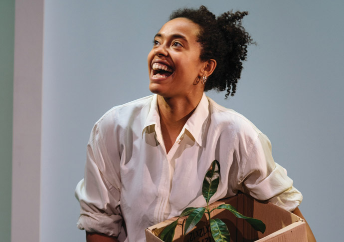 Review: Shedding a Skin, at Soho Theatre Shedding A Skin_Production_Soho_Helen Murray2