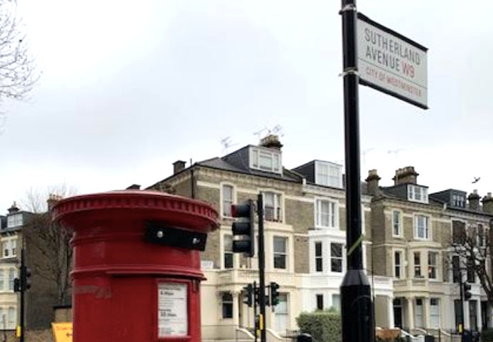 Post box W9_2
