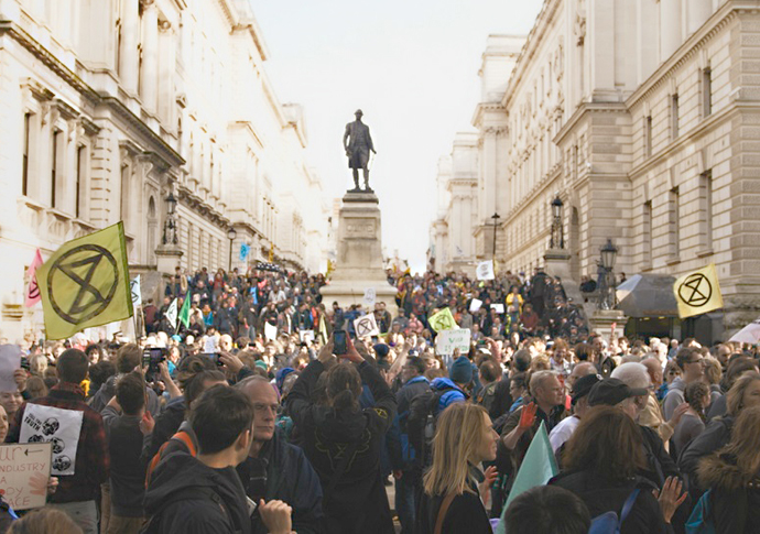 Rebellion: the real green men and women Rebellion film from Bertha Dochouse
