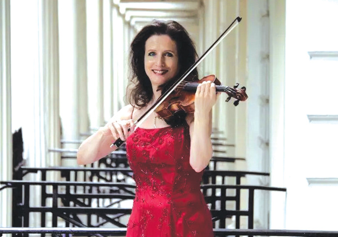 Madeleine Mitchell new_photo Daniel Ross