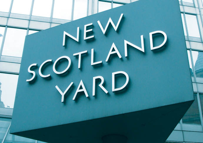 Review: Broken Yard: The Fall of the Metropolitan Police, by Tom Harper New_Scotland Yard