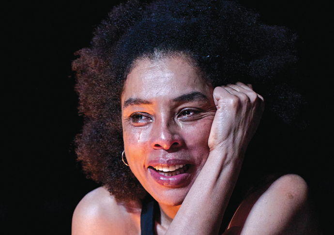 Review: Medea, @SOHOPLACE Sophie Okonedo in Medea @sohoplace. Photo credit Manuel Harlan_2