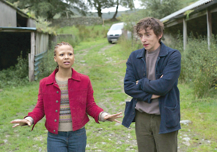 Myha’la Herrold and Samuel Blenkin in Black Mirror
