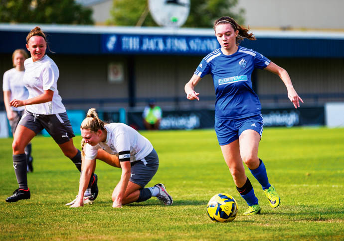 Camden Town WFC new signing Jordyn Galway – credit Maren Farra @maren