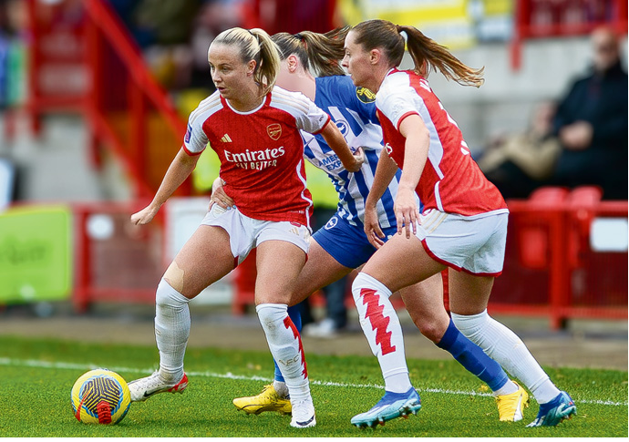‘Absolutely incredible!’ Three Lions call-up for Arsenal star Mead Beth Mead credit Mariella Prew-SPP