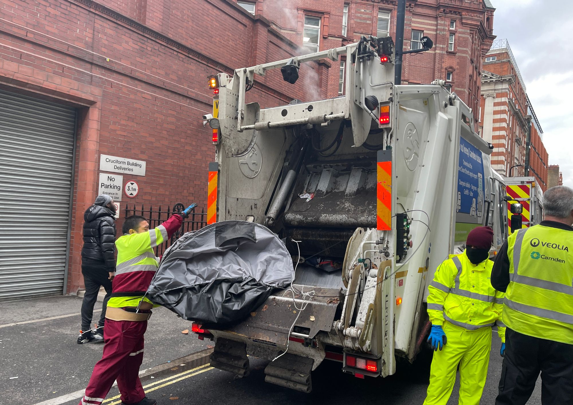 Hospital bids to clear out the homeless tents