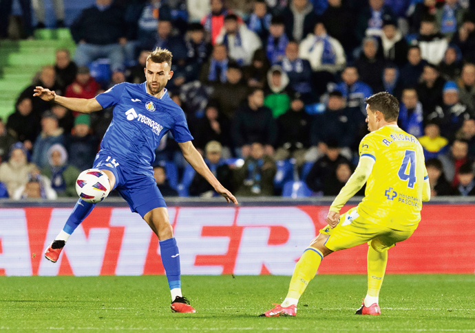 Arsenal fans are told: Back the players we have LA LIGA EA Sports - Getafe v Cadiz