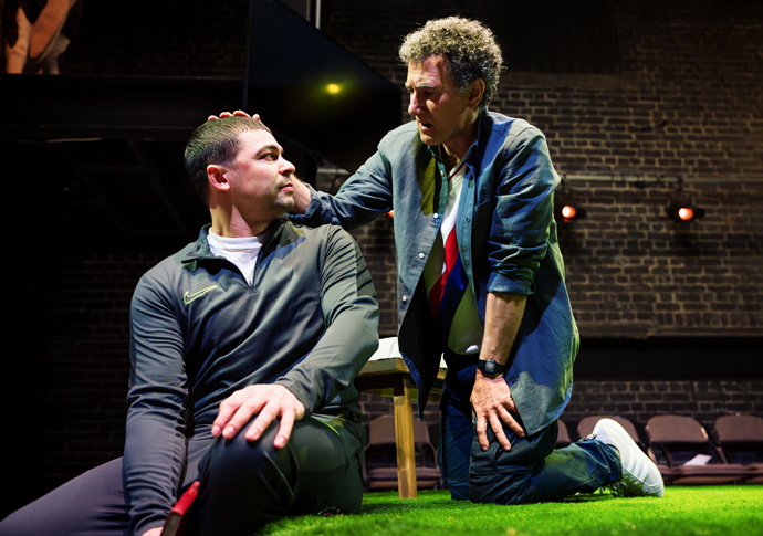 Review: When You Pass Over My Tomb, at Arcola Theatre (c) Alex Brenner. No use without credit.