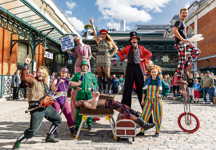 Street Performers Photo- david bennett