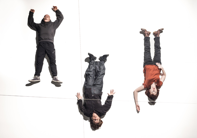 Review: 4.48 Psychosis, at Jerwood Theatre Upstairs 448 Psychosis PROD-03377-photo Marc Brenner