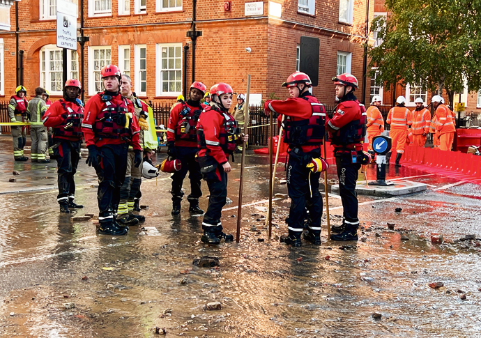 flood photographer Simon Lamrock 1