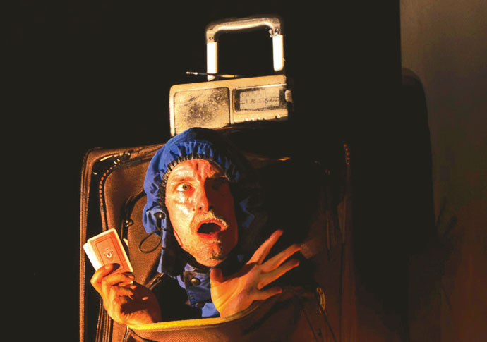 Lucy Popescu’s theatre news: REVENGE: After the Levoyah; The Wedding; A Grain of Sand; Cohen, Bernstein, Joni & Me Gecko The Wedding credit Malachy Luckie