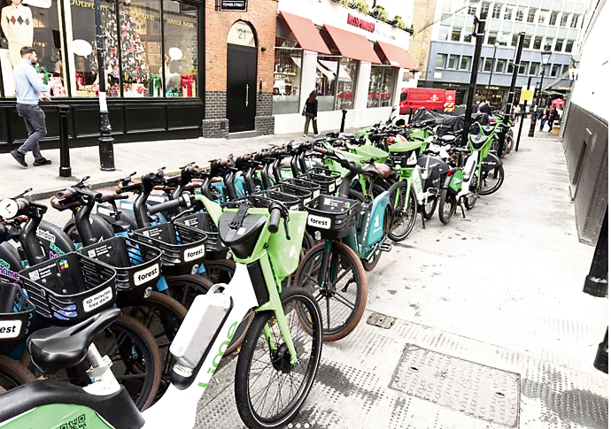 Lime and Forest e-bikes