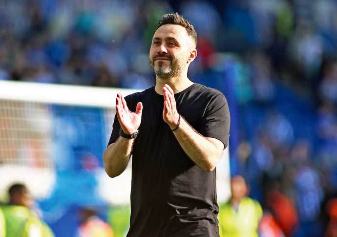 Premier League - Brighton v Manchester United - American Express Stadium