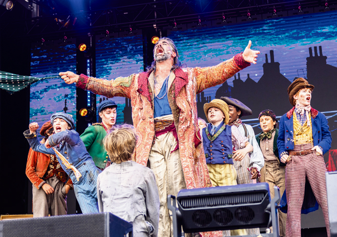 Oliver! photo- © pamela raith