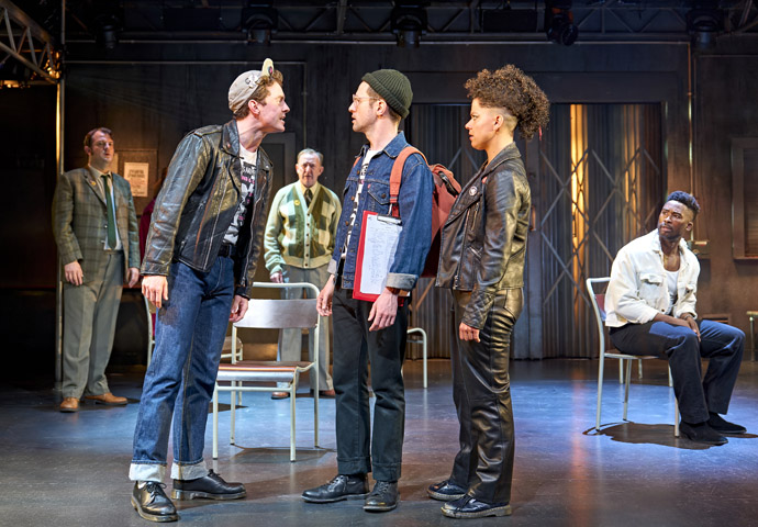 Pride_Matthew Woodyatt (Dai), Jhon Lumsden (Mark) Darren Lawrence (Cliff), Matthew Durkan (Mike), Courtney Stapleton (Steph) and Jordan Shaw (Reggie) in Pride. (c) Manuel Harlan 0483